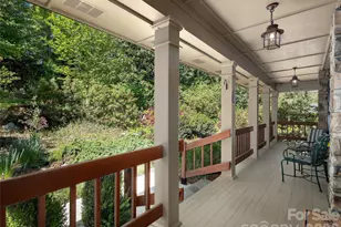 2401 Little River Rd, Hendersonville, NC 28739 - Photo 8