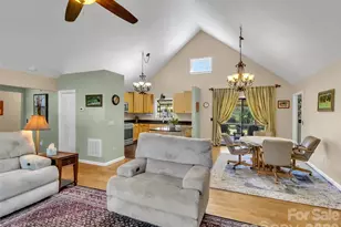 96 Garden Ct, Maggie Valley, NC 28751 - Photo 4
