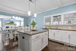 1007 Pine Bark Pl, Matthews, NC 28104 - Photo 6