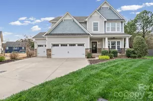 1007 Pine Bark Pl, Matthews, NC 28104 - Photo 1