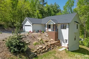 404 High Ridge Dr, Mills River, NC 28759 - Photo 2
