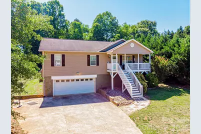 1896 Bakers Glade Lane, Hickory, NC 28602 - Photo 2