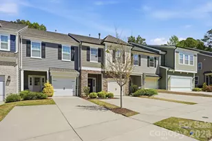 2038 Suttonview Rd, Fort Mill, SC 29708 - Photo 2