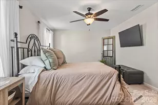 174 Parkmont Dr, Troutman, NC 28166 - Photo 16