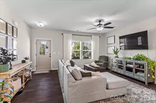 174 Parkmont Dr, Troutman, NC 28166 - Photo 2