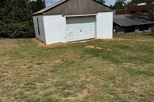 203 Laurel St SE, Valdese, NC 28690 - Photo 30