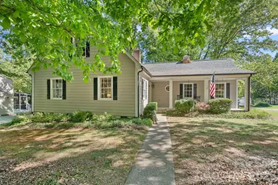 817 Bent Wood Court, Matthews, NC 28105 - Photo 1