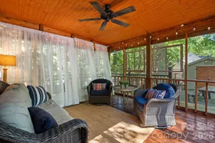 817 Bent Wood Ct, Matthews, NC 28105 - Photo 1