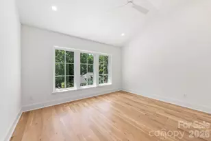 227 Hargett Ct, Charlotte, NC 28211 - Photo 36