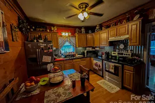 416 E Washington Ave, Bessemer City, NC 28016 - Photo 8