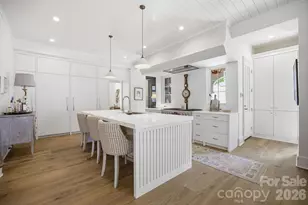 2710 Briarcliff Pl, Charlotte, NC 28207 - Photo 12