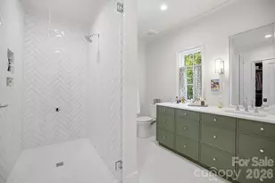 2710 Briarcliff Pl, Charlotte, NC 28207 - Photo 24
