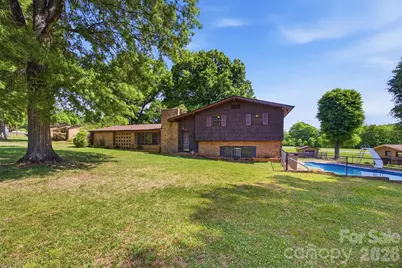 3634 Brookwood Drive, Maiden, NC 28650 - Photo 4