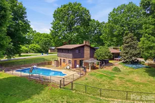 3634 Brookwood Dr, Maiden, NC 28650 - Photo 14