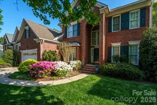 8908 Leinster Dr, Charlotte, NC 28277 - Photo 2