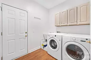 8908 Leinster Dr, Charlotte, NC 28277 - Photo 34