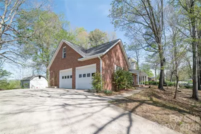 1421 Windsor Street NE, Lenoir, NC 28645 - Photo 28