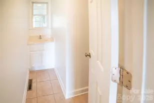 1421 Windsor St NE, Lenoir, NC 28645 - Photo 14
