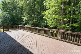 17224 Cambridge Woods Ct, Charlotte, NC 28277 - Photo 32