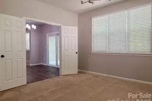 17224 Cambridge Woods Ct, Charlotte, NC 28277 - Photo 12
