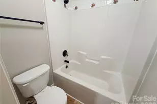 17224 Cambridge Woods Ct, Charlotte, NC 28277 - Photo 24