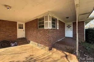 911 Hickory Grove Rd, Gastonia, NC 28056 - Photo 18