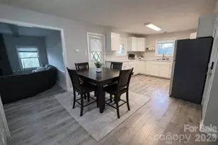 911 Hickory Grove Rd, Gastonia, NC 28056 - Photo 10