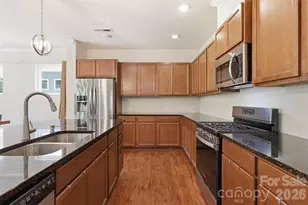 446 Dudley Dr, Fort Mill, SC 29715 - Photo 14