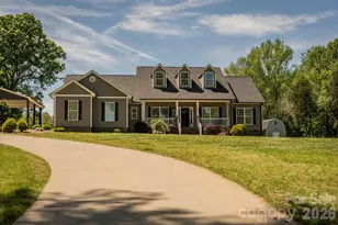 165 Lewis Farm Rd, Bessemer City, NC 28016 - Photo 4