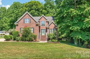 1006 Strawberry Ln, Gastonia, NC 28054 - Photo 1