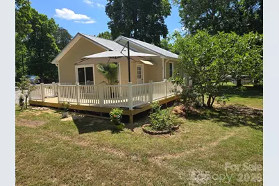 1105 Woodside Drive, Salisbury, NC 28146 - Photo 2