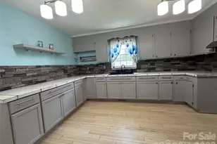 1105 Woodside Dr, Salisbury, NC 28146 - Photo 16