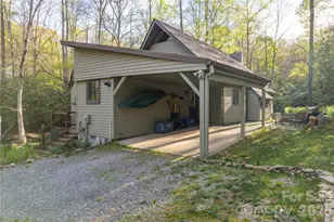 70 Aberdeen Ln, Pisgah Forest, NC 28768 - Photo 8
