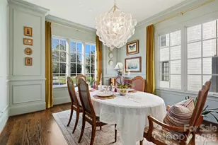 400 Hunter Ln, Charlotte, NC 28211 - Photo 2