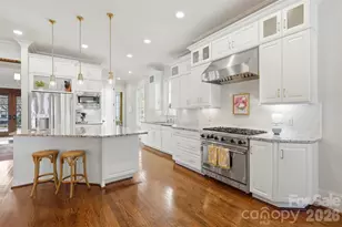 400 Hunter Ln, Charlotte, NC 28211 - Photo 12