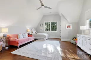 400 Hunter Ln, Charlotte, NC 28211 - Photo 26
