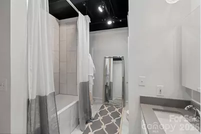 400 N Church Street #213, Charlotte, NC 28202 - Photo 36
