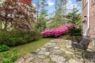 37 Hamilton Dr, Hendersonville, NC 28739 - Photo 10