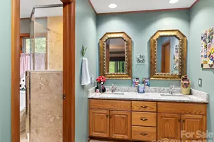 37 Hamilton Dr, Hendersonville, NC 28739 - Photo 20