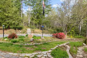 37 Hamilton Dr, Hendersonville, NC 28739 - Photo 8
