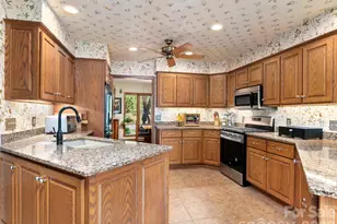 37 Hamilton Dr, Hendersonville, NC 28739 - Photo 16