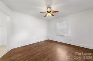 5711 Oak Dr, Charlotte, NC 28216 - Photo 8