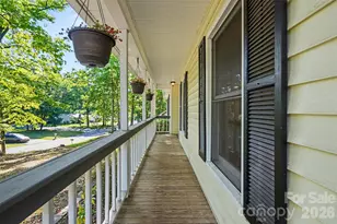 8100 Barncliff Rd, Charlotte, NC 28227 - Photo 6