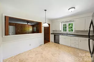 6800 Lancer Dr, Charlotte, NC 28226 - Photo 24