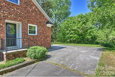 6800 Lancer Drive, Charlotte, NC 28226 - Photo 36
