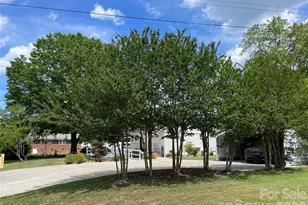 1748 Old W Ln, Gastonia, NC 28052 - Photo 2