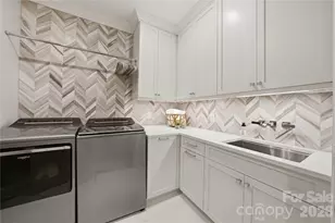 3502 Evermoore Ct, Charlotte, NC 28226 - Photo 46