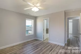 275 Quinn Hill Ln, Mars Hill, NC 28754 - Photo 12