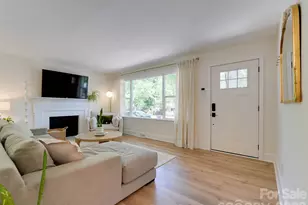 3228 Wicklow Pl, Charlotte, NC 28205 - Photo 4