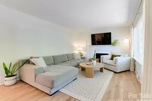 3228 Wicklow Pl, Charlotte, NC 28205 - Photo 2